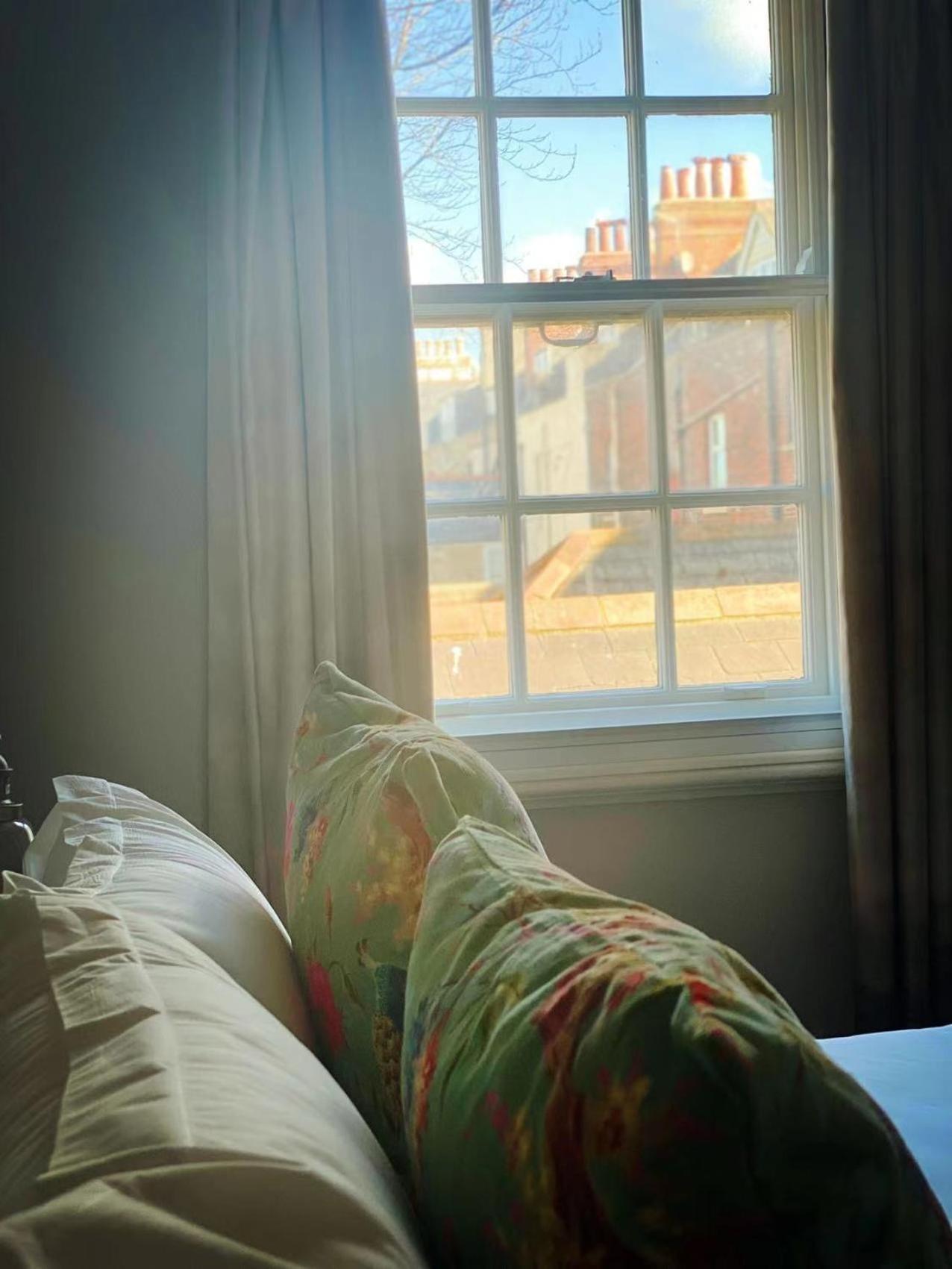 Chapter 1 Hotel